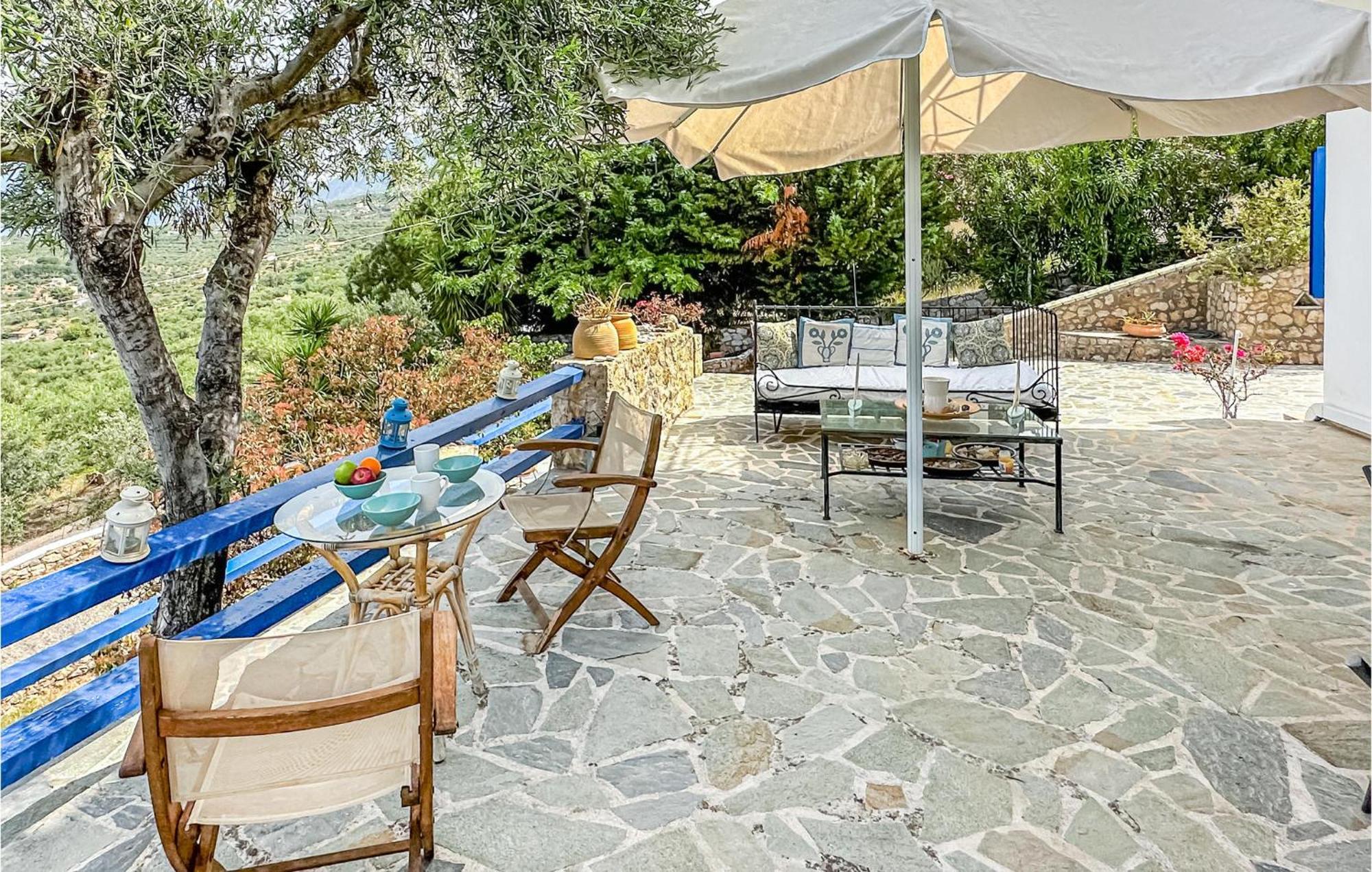 2 Bedroom Lovely Home In كالاماتا المظهر الخارجي الصورة